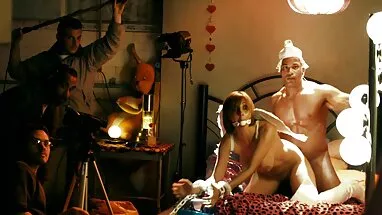 Tôi yêu đôi mắt sex hien tai không che đó
