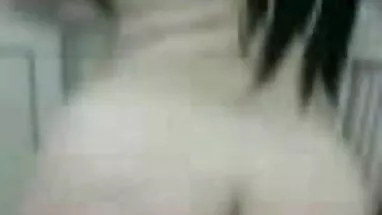 Cô ấy là sex anime hentai không che ngon.