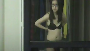 Tù nhân hen tai ko tre của thiên đường